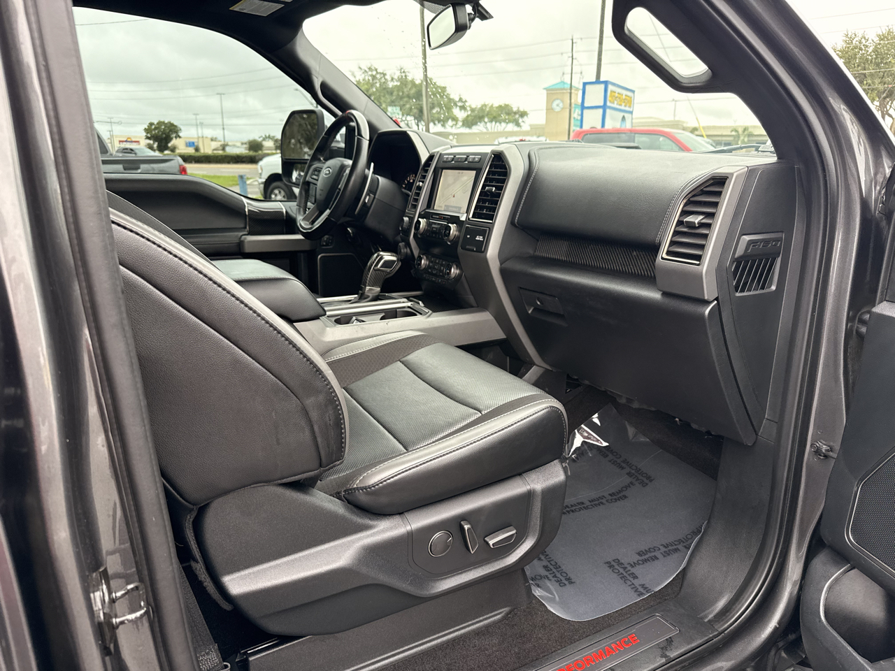 Ford F-150 Raptor 4WD SuperCrew 5.5' Box 2019