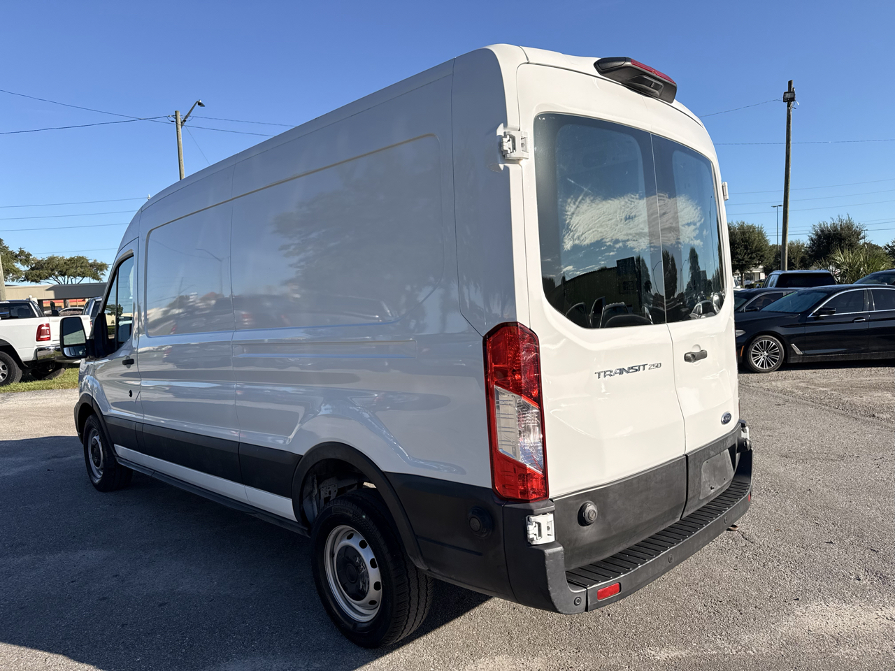 Ford Transit Cargo Van T-250 148" Med Rf 9000 GVWR Sliding RH Dr 2020