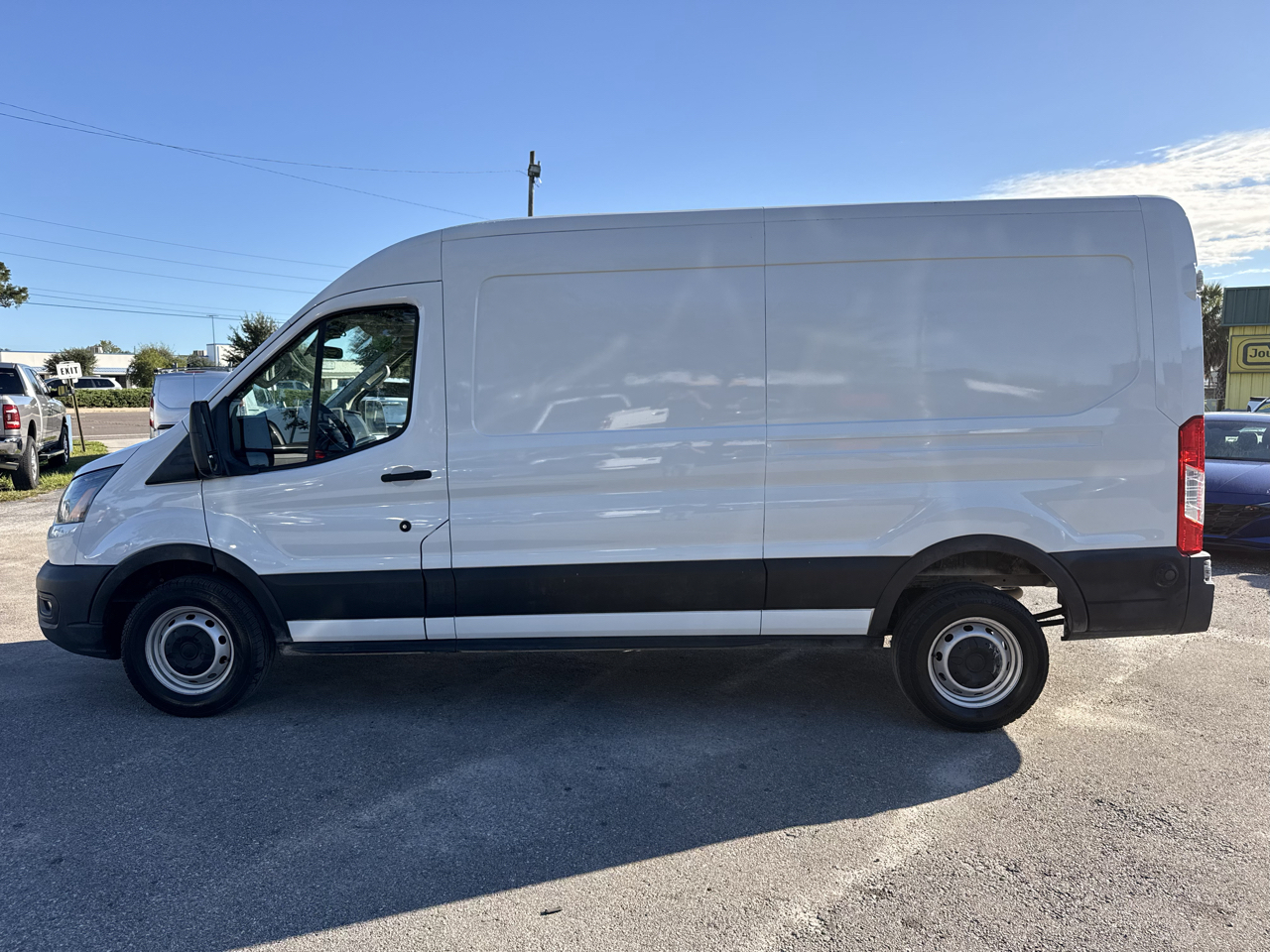 Ford Transit Cargo Van T-250 148" Med Rf 9000 GVWR Sliding RH Dr 2020