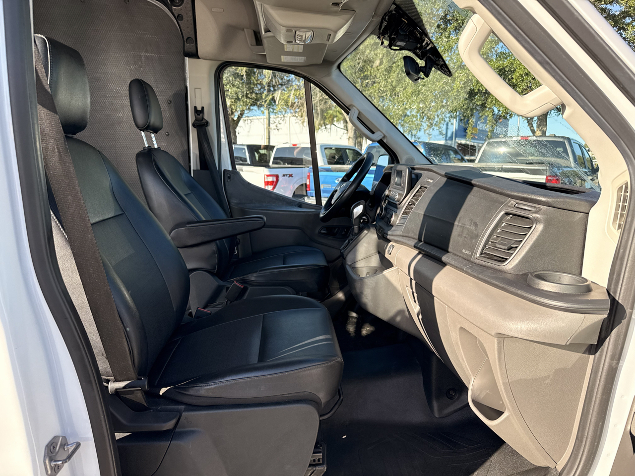 Ford Transit Cargo Van T-250 148" Med Rf 9000 GVWR Sliding RH Dr 2020