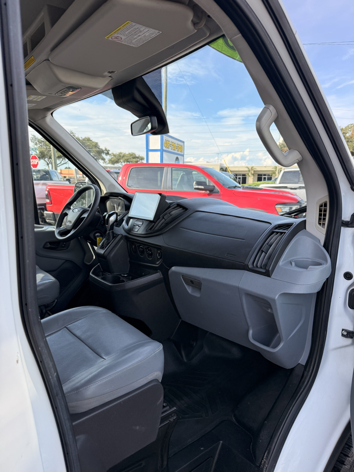 Ford Transit Van T-250 148" EL Hi Rf 9000 GVWR Sliding RH Dr 2018