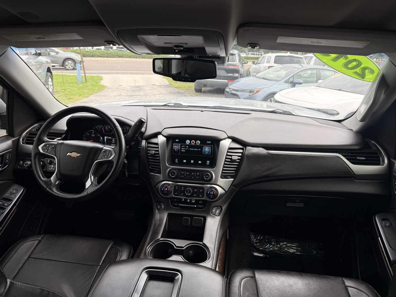 Chevrolet Suburban 4WD 4dr LT 2015