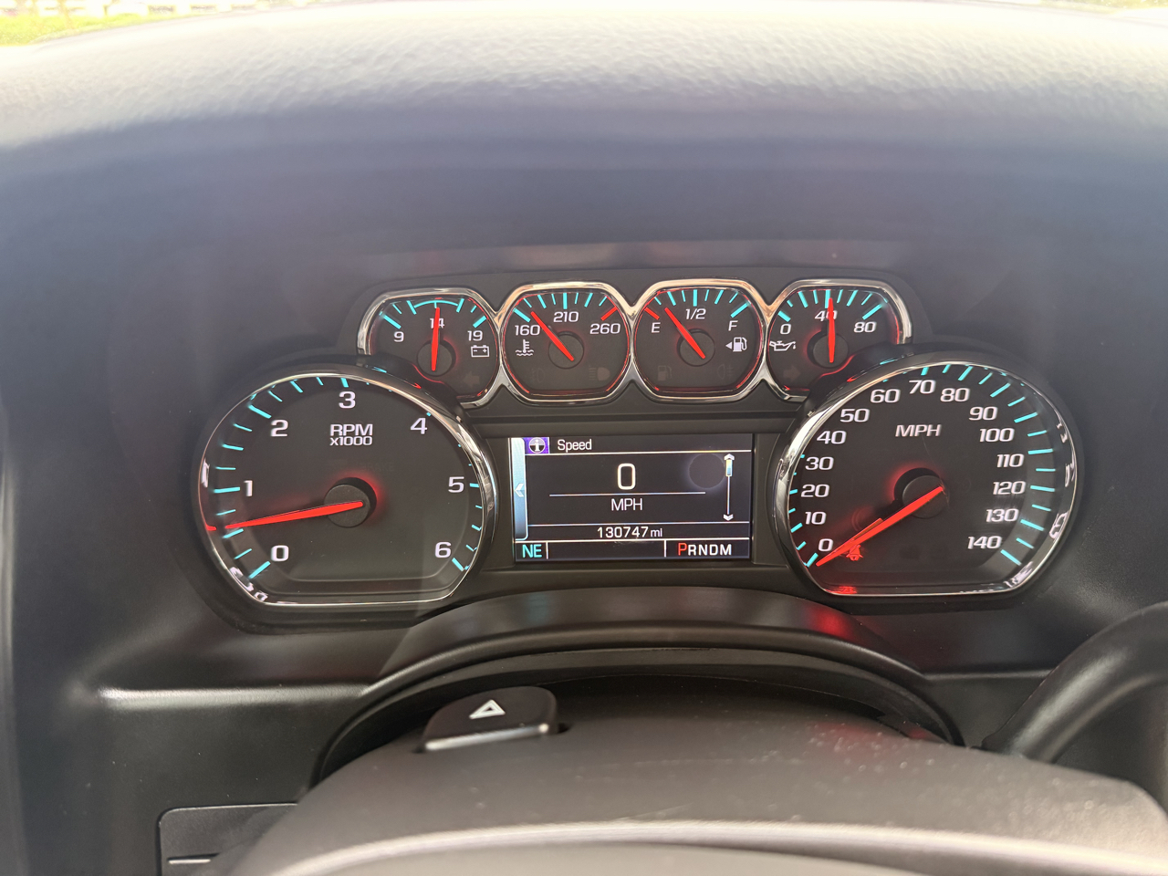 Chevrolet Suburban 4WD 4dr LT 2015