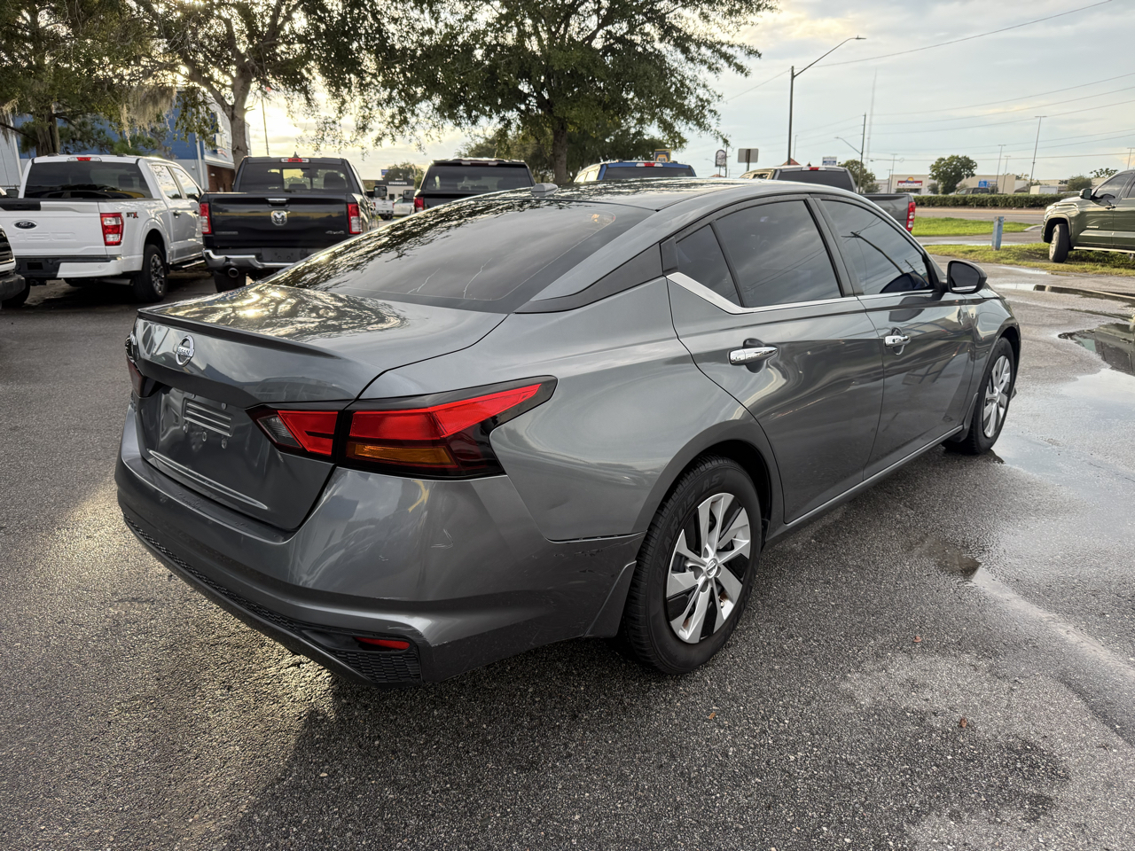 Nissan Altima 2.5 S Sedan 2020