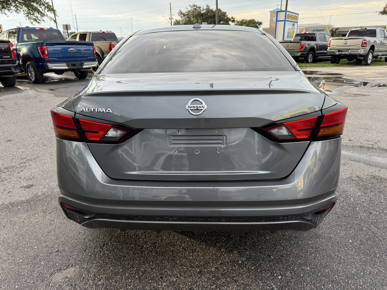 Nissan Altima 2.5 S Sedan 2020
