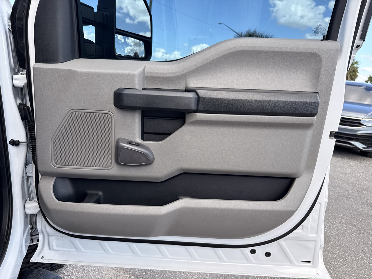 Ford Super Duty F-250 SRW XL 4WD Crew Cab 8' Box 2020