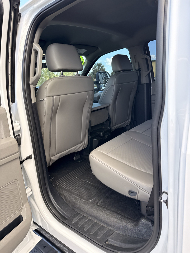 Ford Super Duty F-250 SRW XL 4WD Crew Cab 8' Box 2020