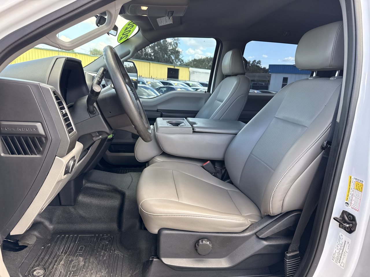 Ford Super Duty F-250 SRW XL 4WD Crew Cab 8' Box 2020