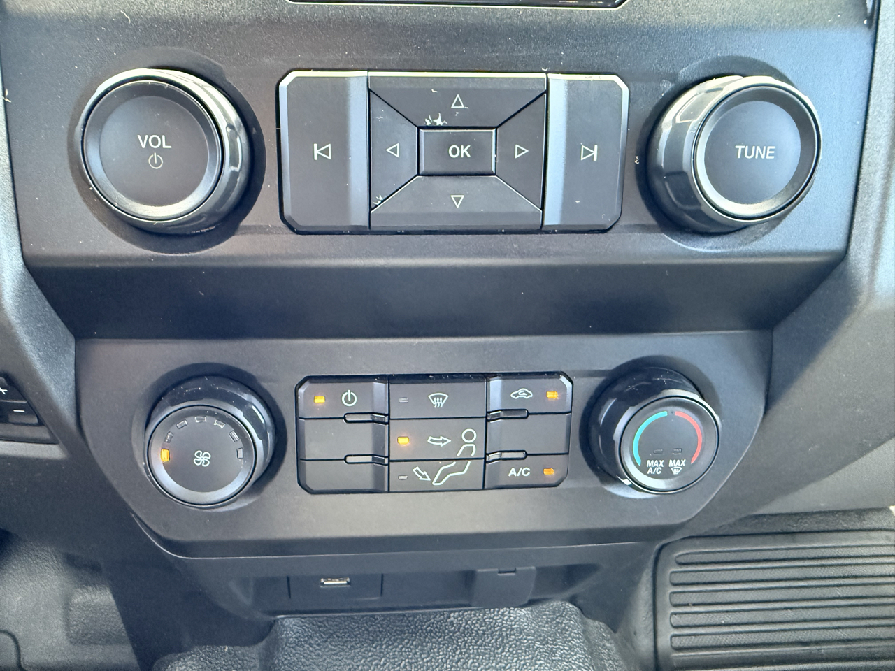 Ford Super Duty F-250 SRW XL 4WD Crew Cab 8' Box 2020