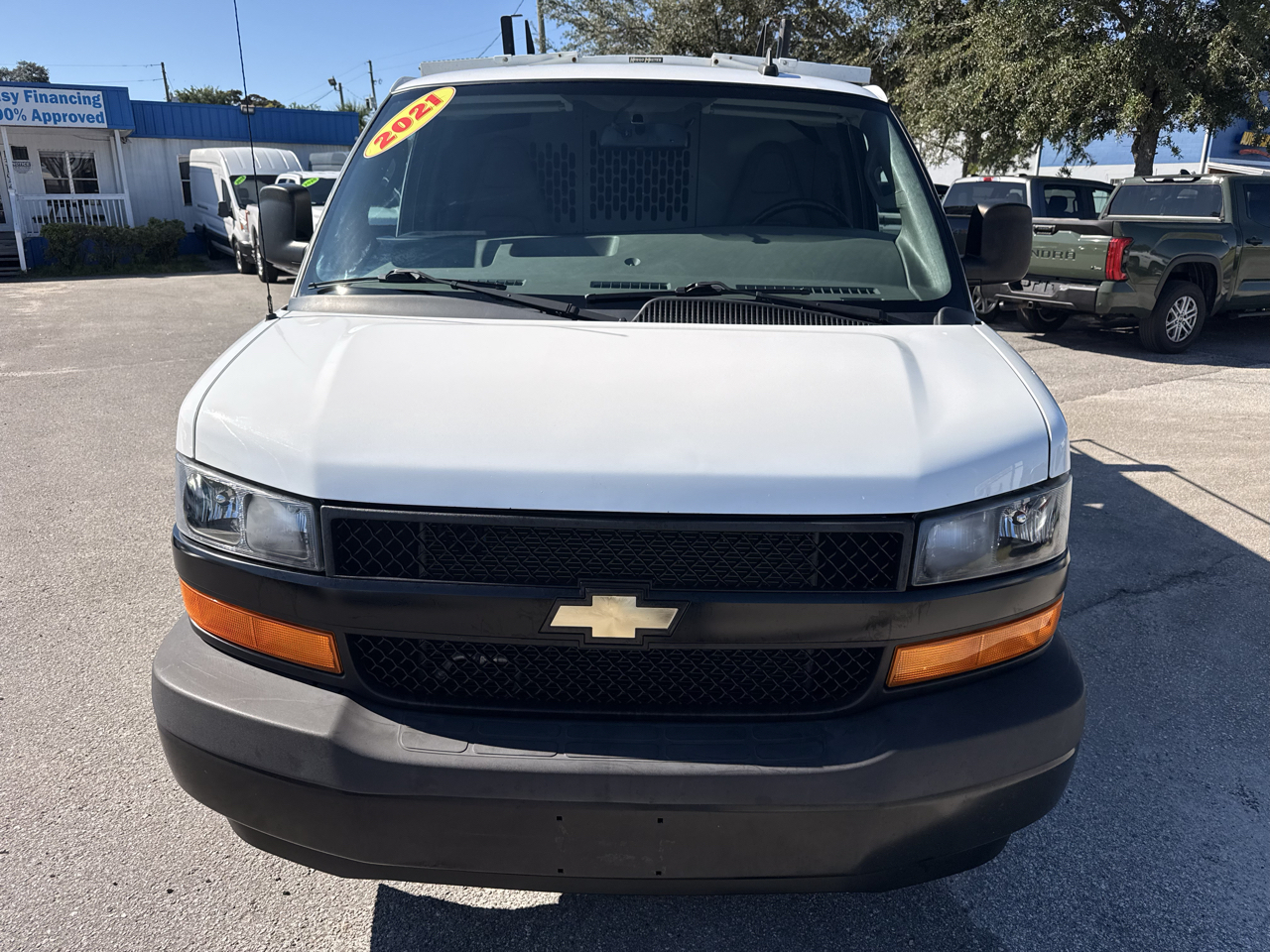 Chevrolet Express Cargo Van RWD 2500 135" 2021