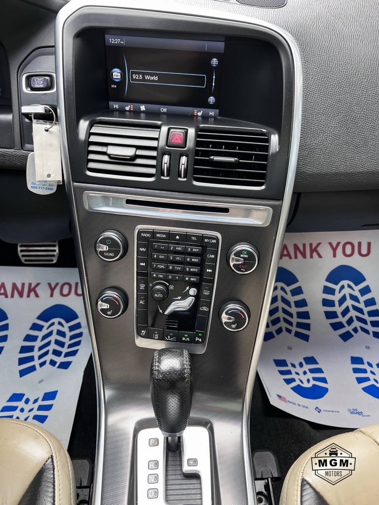 Volvo XC60 T6 AWD R-Design 2012