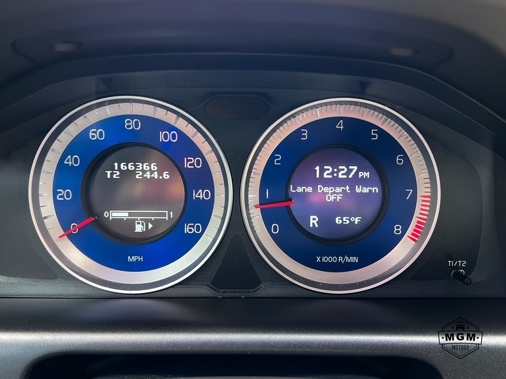 Volvo XC60 T6 AWD R-Design 2012