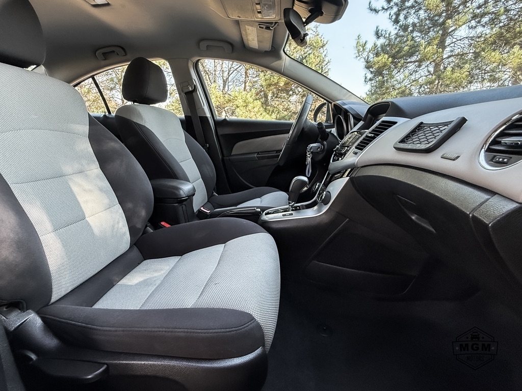 Chevrolet Cruze LS Auto 2014 Chevrolet Cruze LS Auto 2014