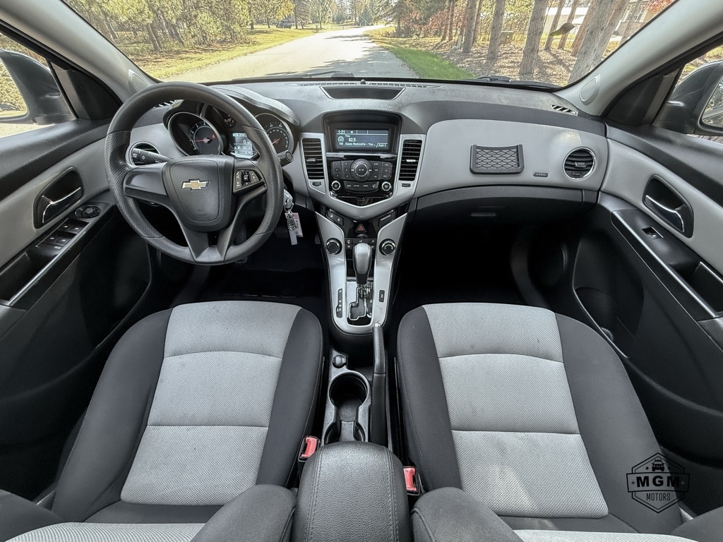 Chevrolet Cruze LS Auto 2014 Chevrolet Cruze LS Auto 2014