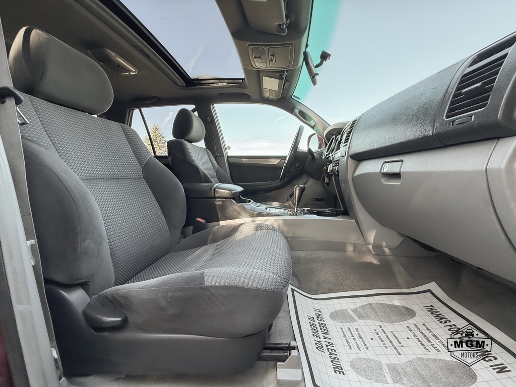 Toyota 4Runner Sport Edition V8 4WD 2005