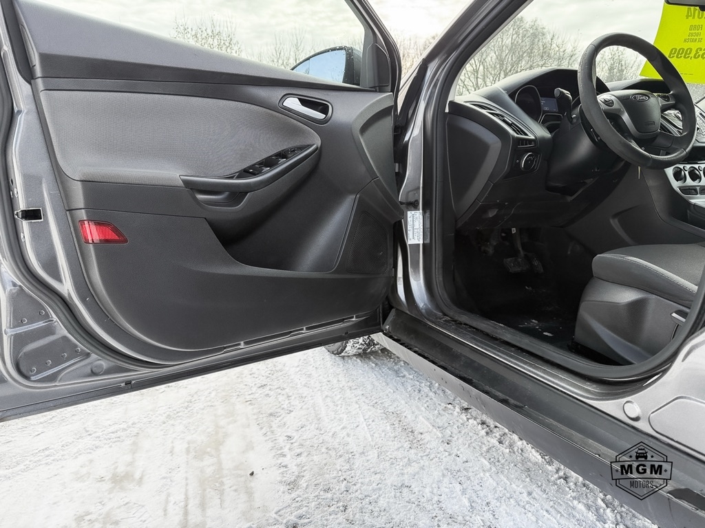 Ford Focus SE Hatch 2014