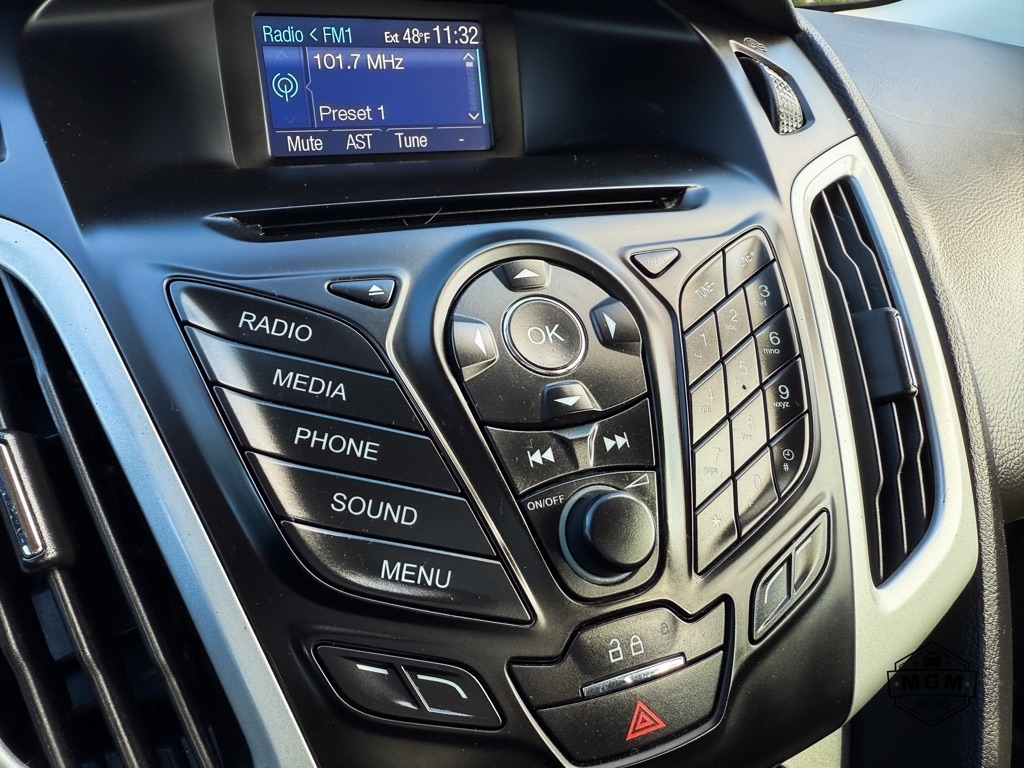 Ford Focus SE Hatch 2014