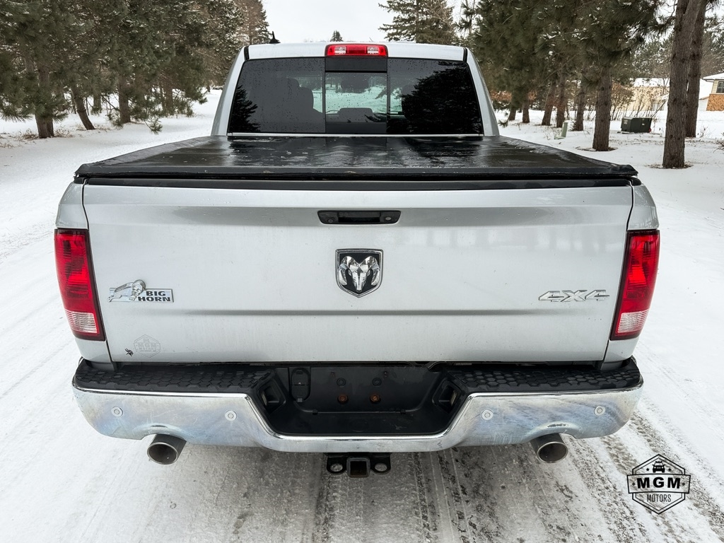RAM 1500 SLT Crew Cab SWB 4WD 2015
