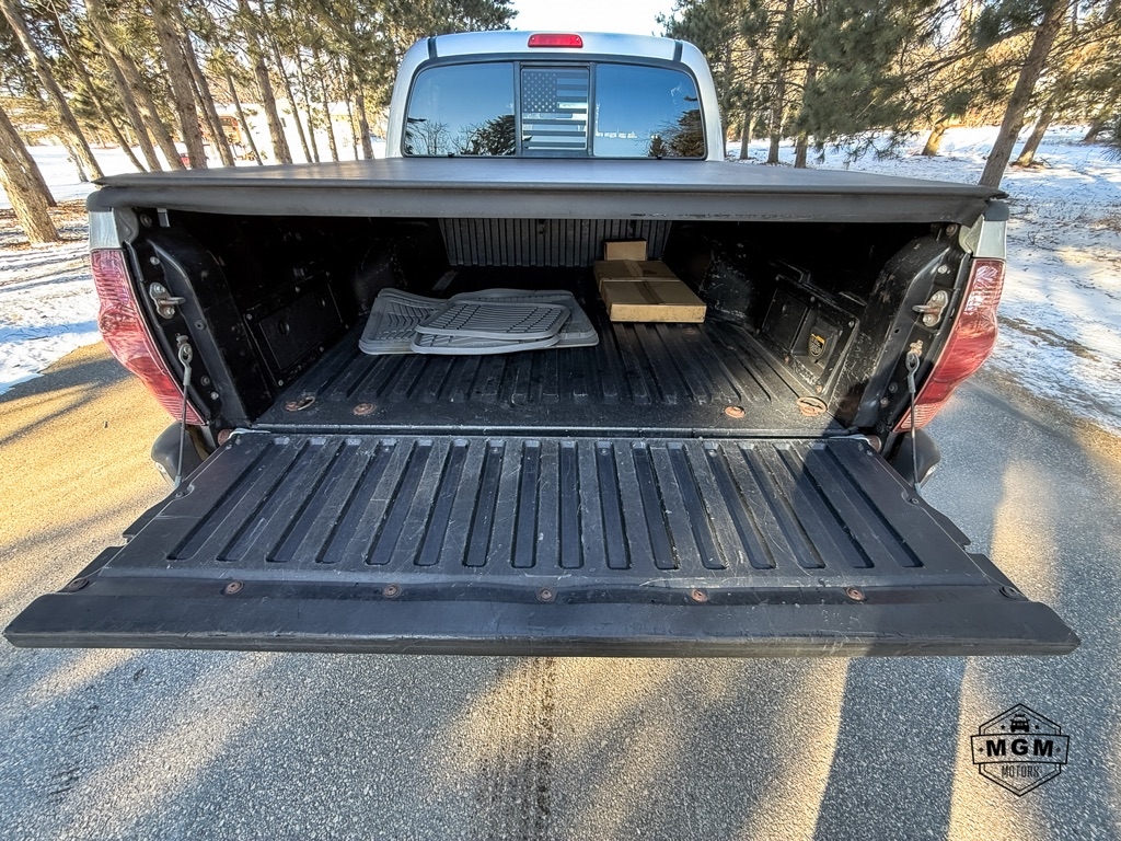 Toyota Tacoma Double Cab V6 Automatic 4WD 2005