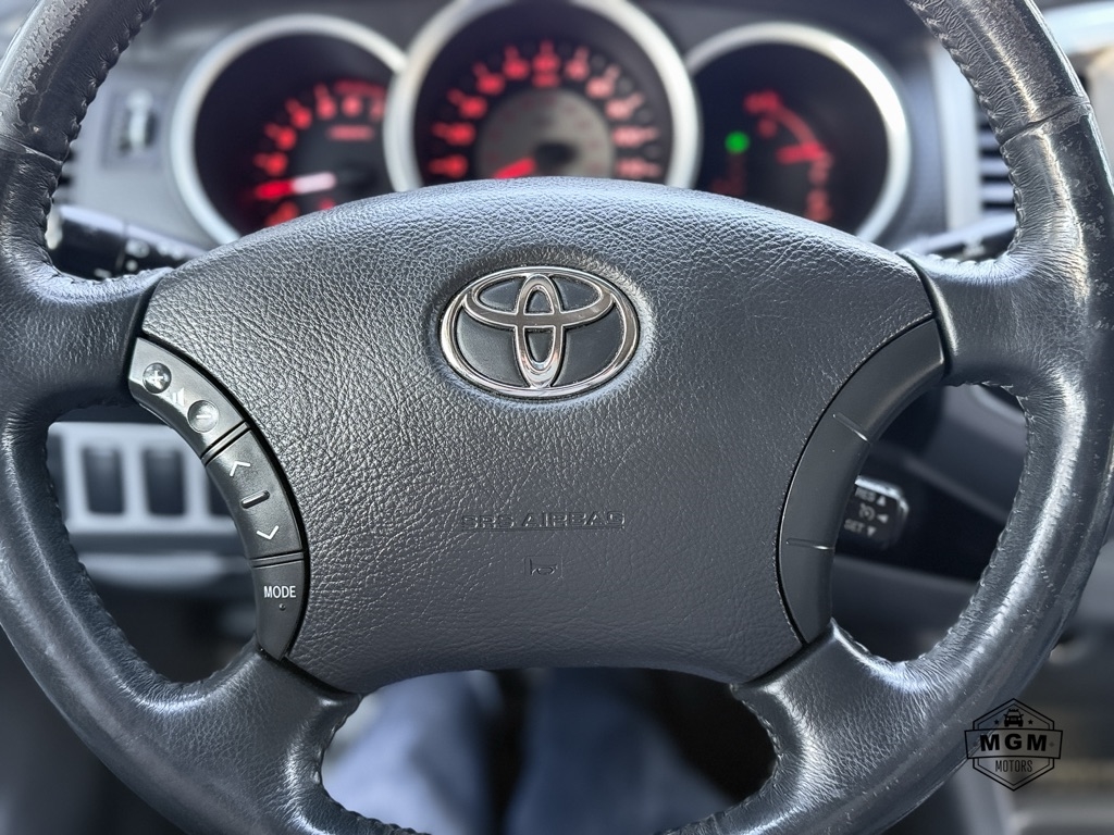 Toyota Tacoma Double Cab V6 Automatic 4WD 2005