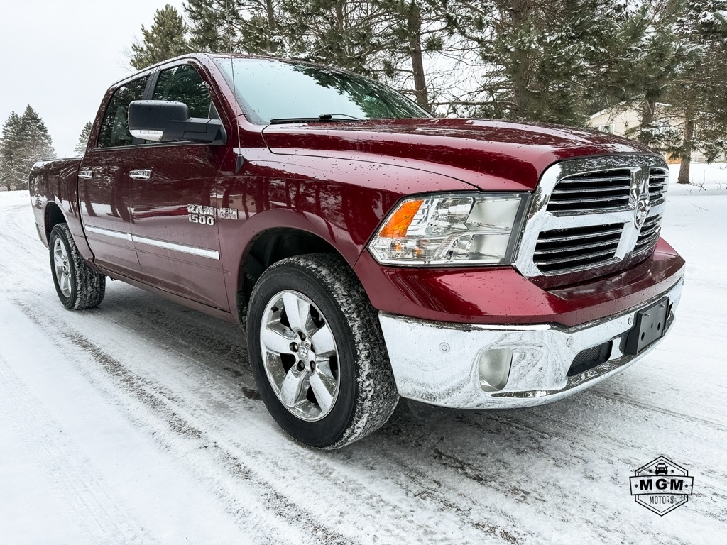 RAM 1500 SLT Crew Cab SWB 4WD 2018