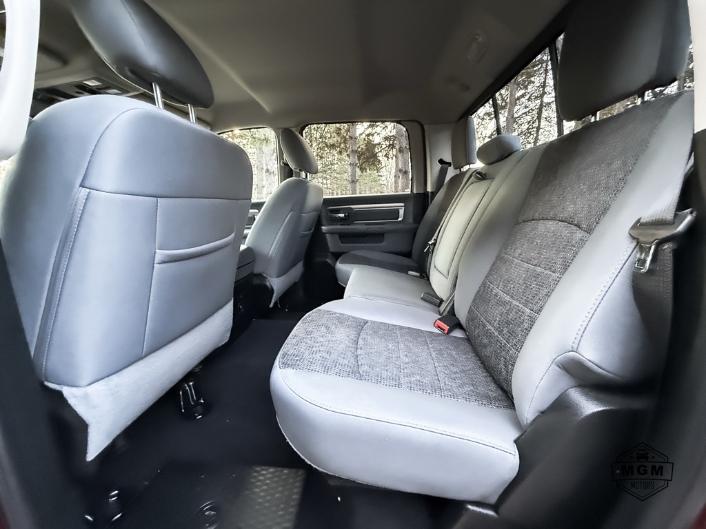 RAM 1500 SLT Crew Cab SWB 4WD 2018