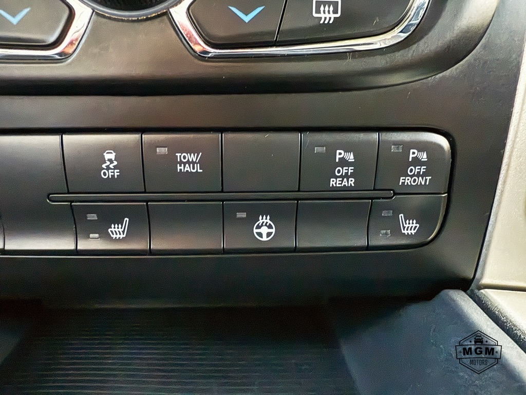 RAM 1500 SLT Crew Cab SWB 4WD 2018