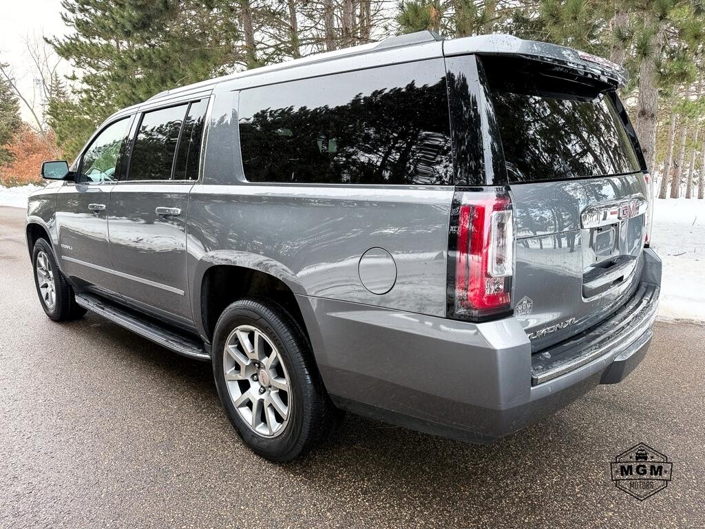 GMC Yukon XL Denali 4WD 2020
