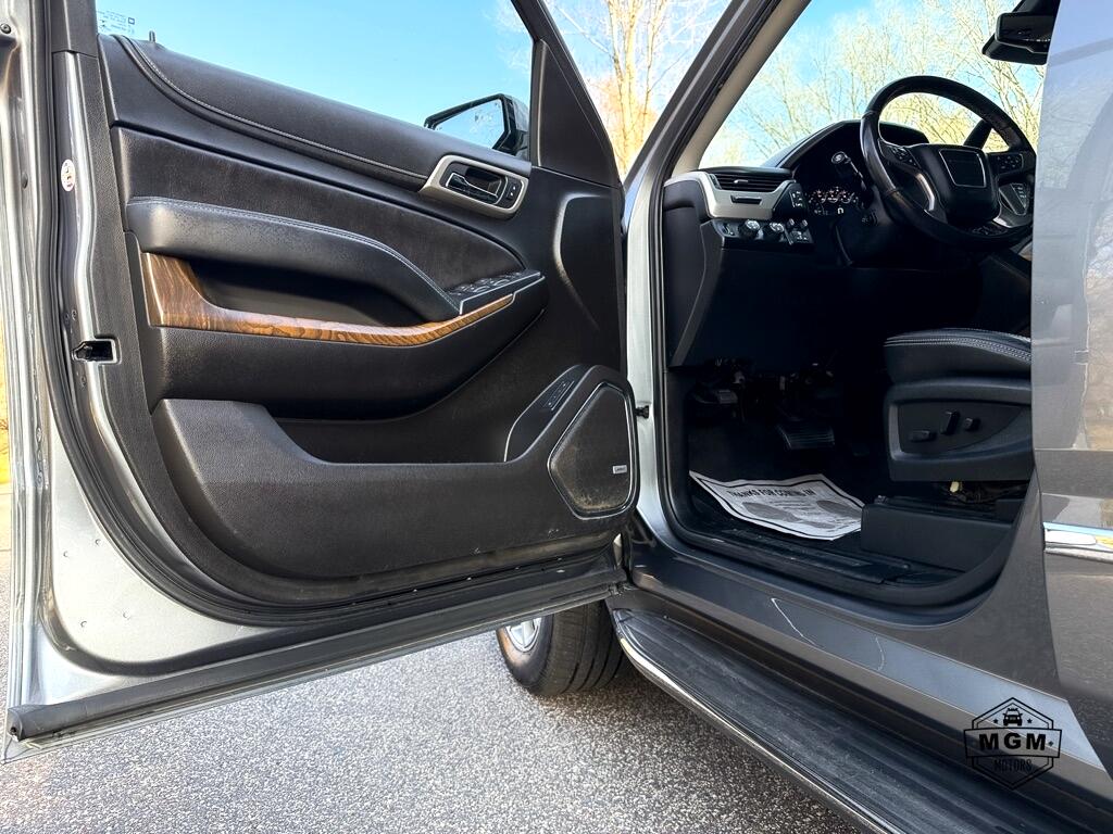 GMC Yukon XL Denali 4WD 2020