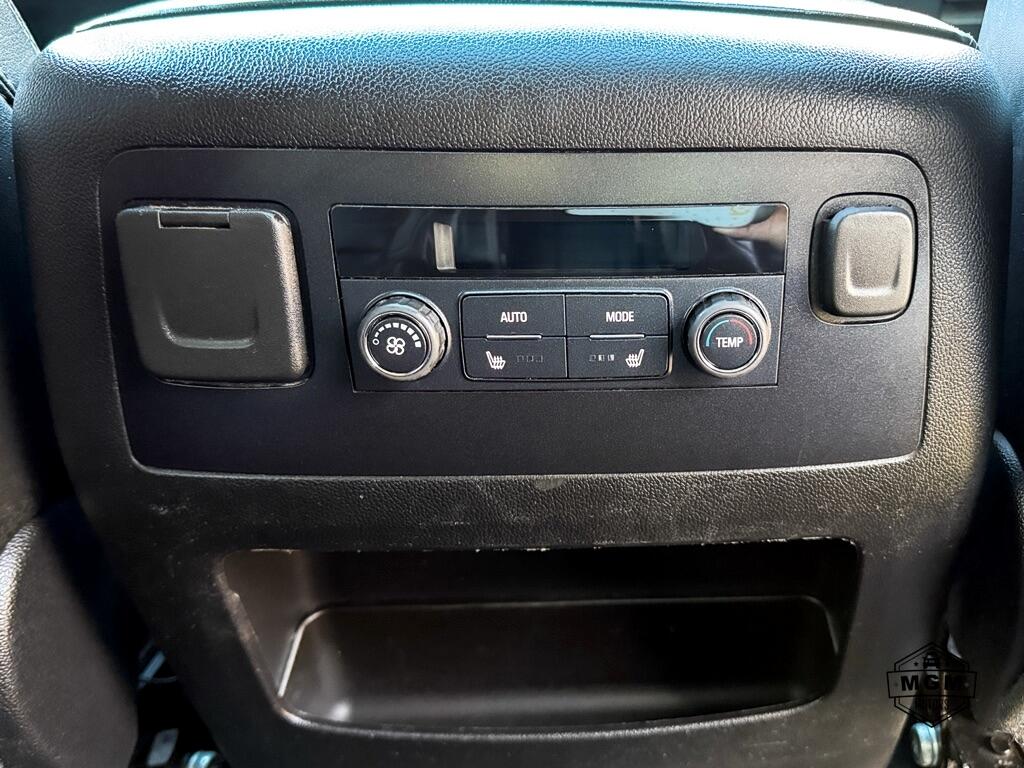 GMC Yukon XL Denali 4WD 2020