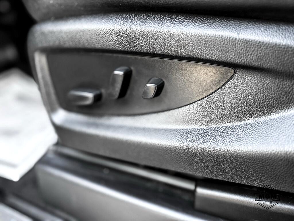 GMC Yukon XL Denali 4WD 2020