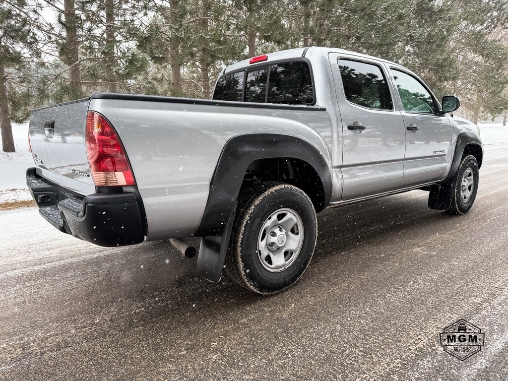 Toyota Tacoma PreRunner Double Cab I4 4AT 2WD 2014