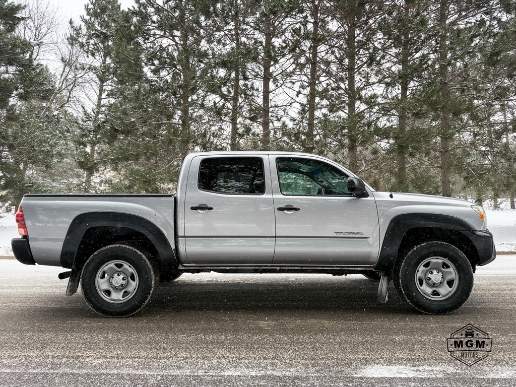 Toyota Tacoma PreRunner Double Cab I4 4AT 2WD 2014