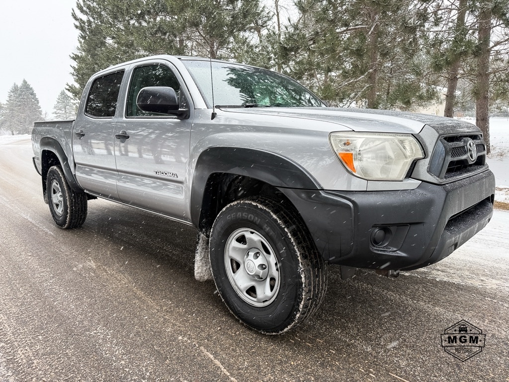 Toyota Tacoma PreRunner Double Cab I4 4AT 2WD 2014
