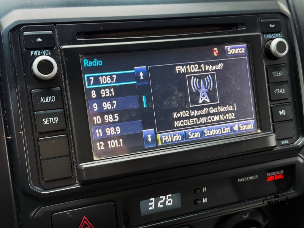 Toyota Tacoma PreRunner Double Cab I4 4AT 2WD 2014