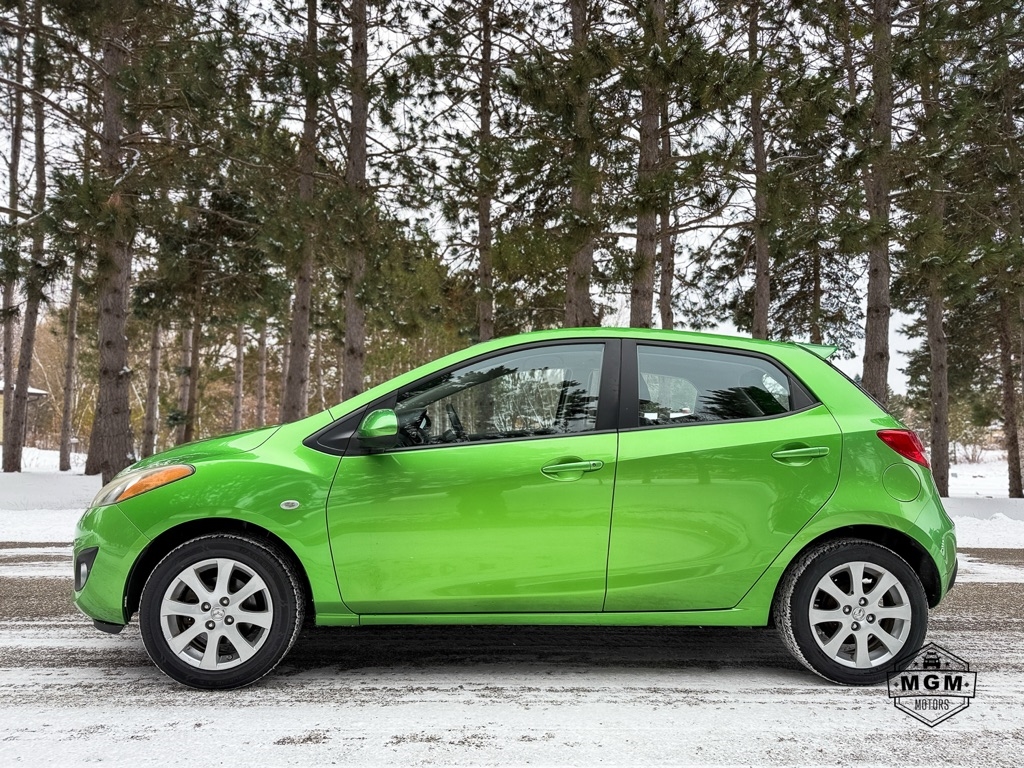 2011 Mazda Mazda2 Touring