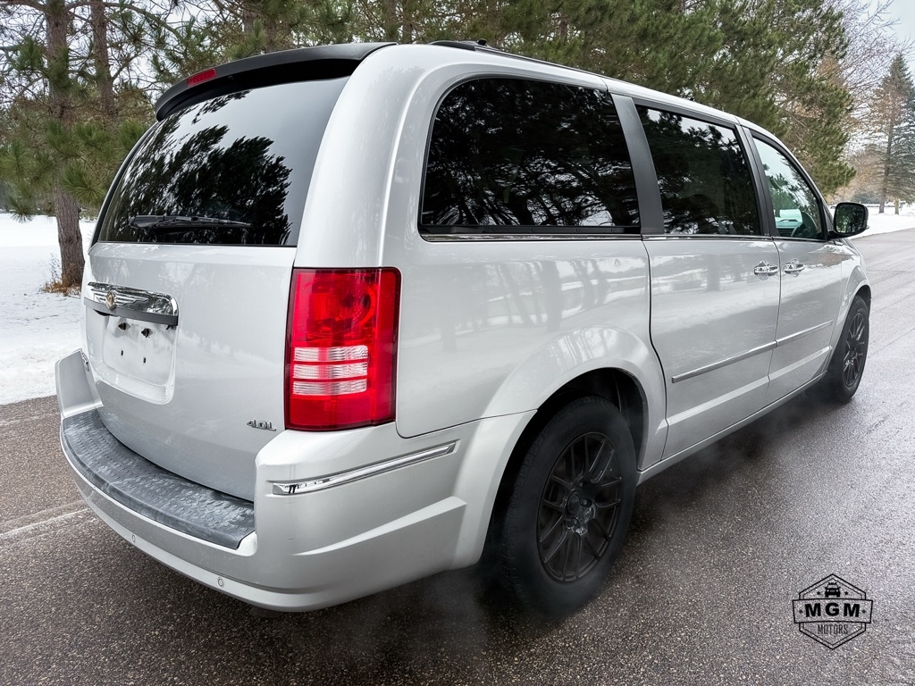 Chrysler Town & Country Limited 2008