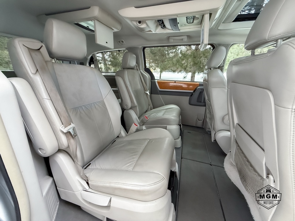 Chrysler Town & Country Limited 2008