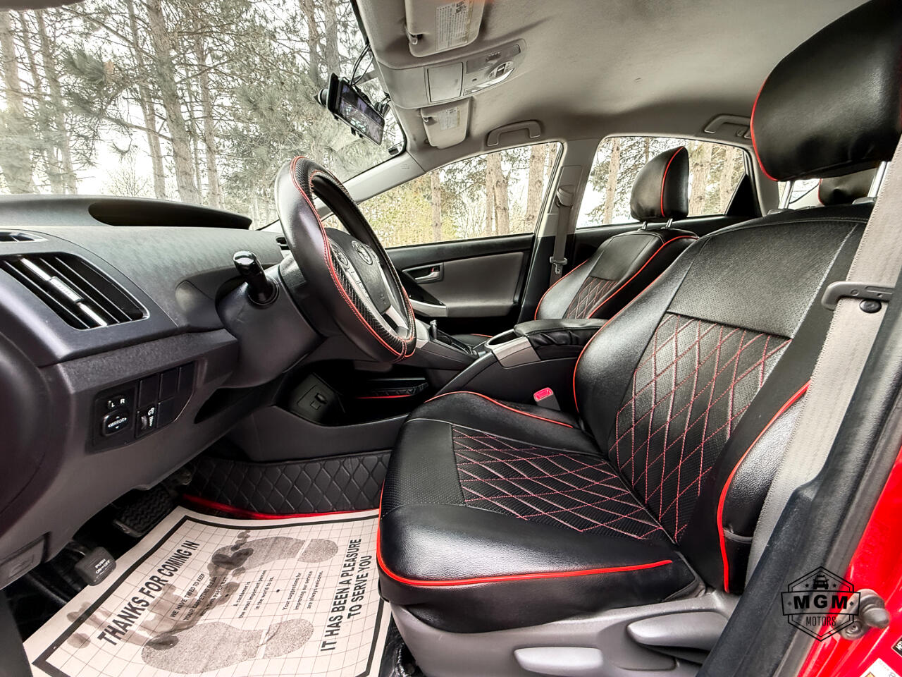 Toyota Prius Prius V 2012