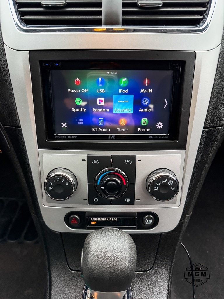 Chevrolet Malibu 1LT 2011