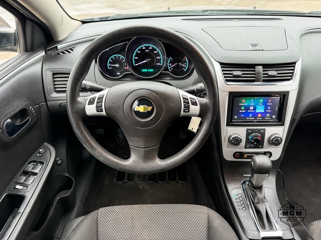 Chevrolet Malibu 1LT 2011