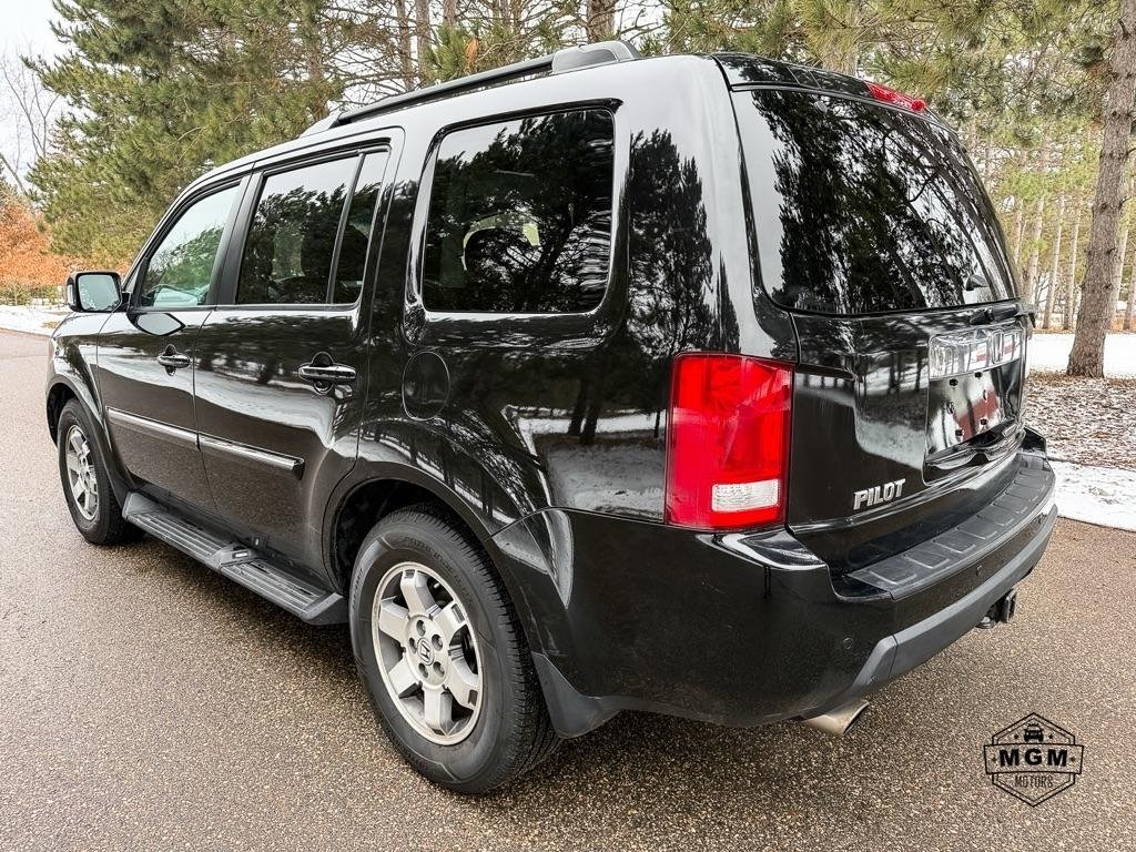 Honda Pilot Touring 4WD 5-Spd AT 2010