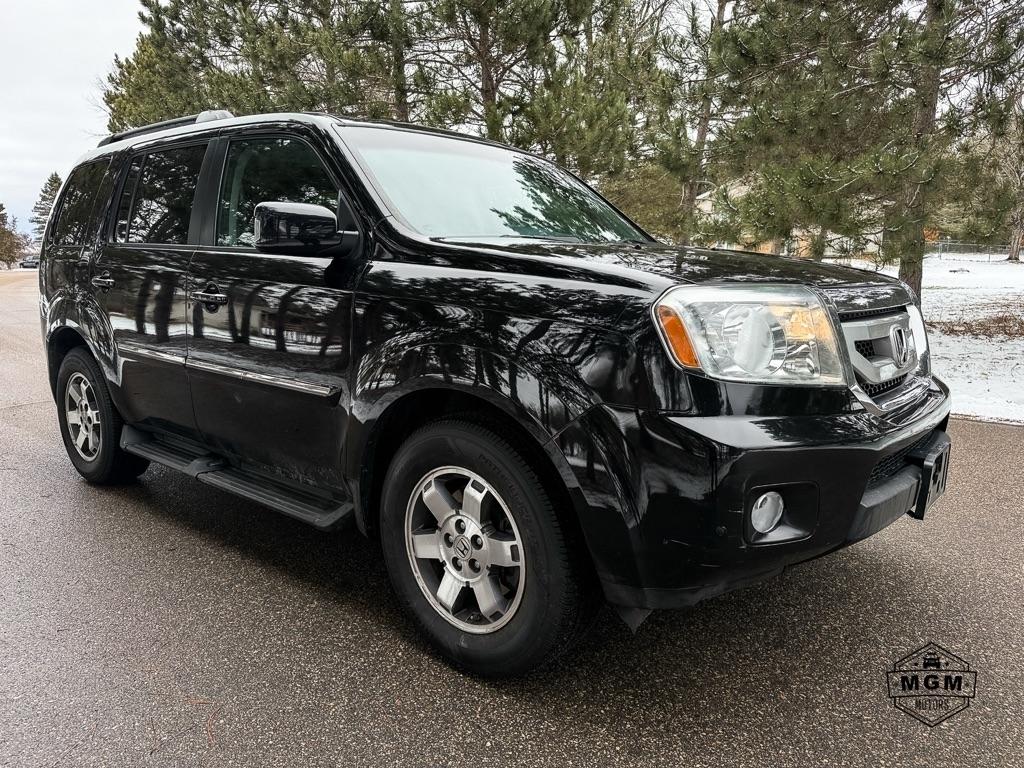 Honda Pilot Touring 4WD 5-Spd AT 2010