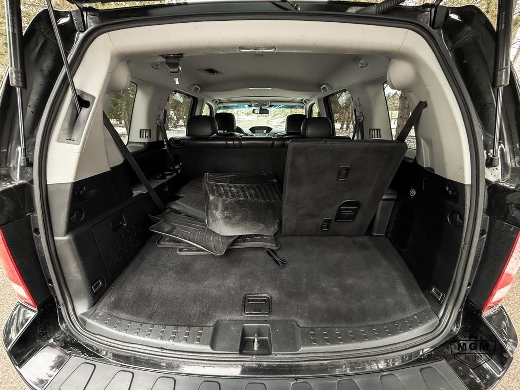 Honda Pilot Touring 4WD 5-Spd AT 2010
