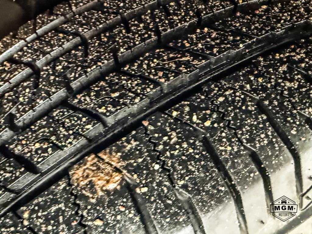 Honda Pilot Touring 4WD 5-Spd AT 2010