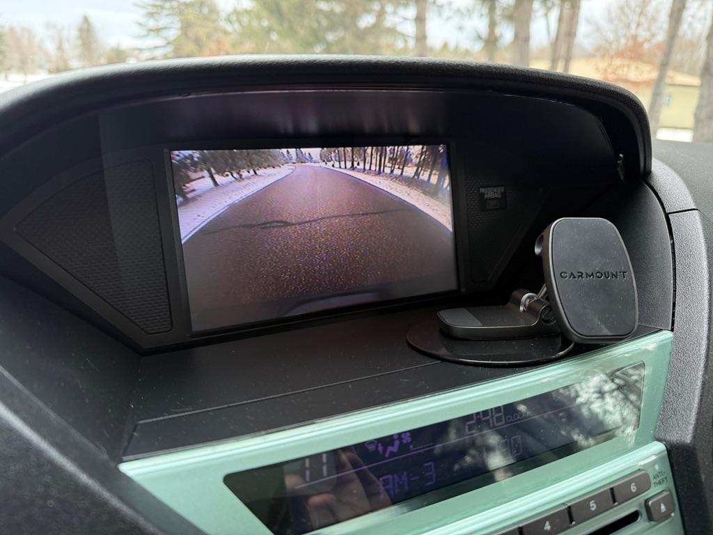 Honda Pilot Touring 4WD 5-Spd AT 2010