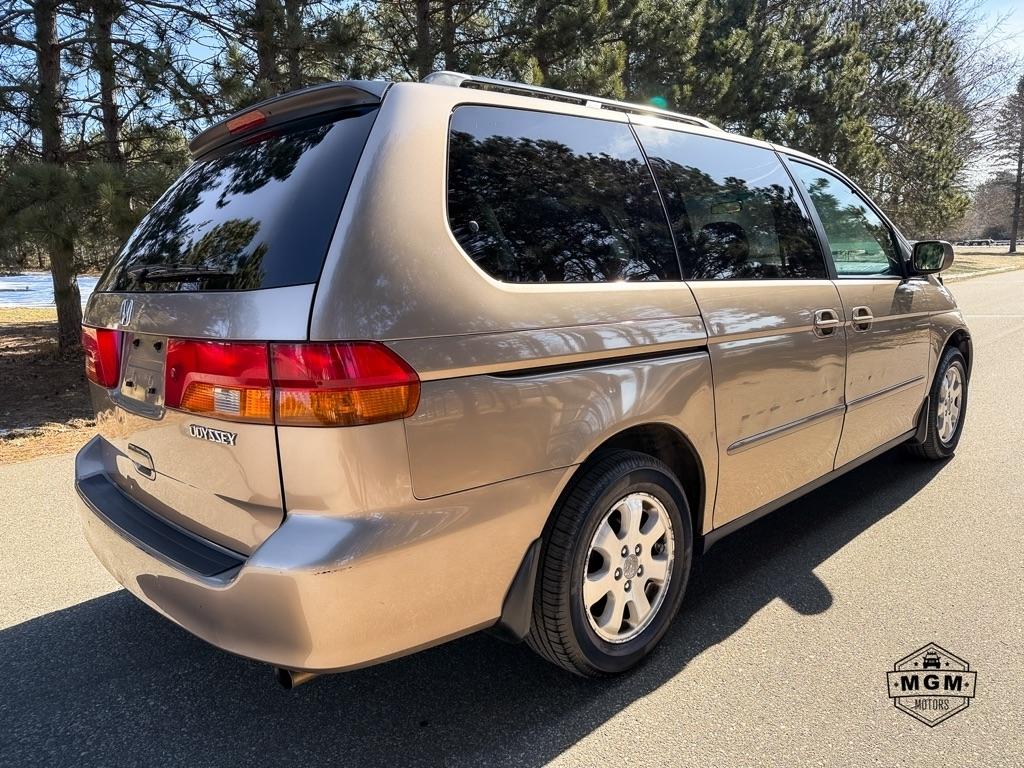 Honda Odyssey EX w/ Leather and DVD 2004