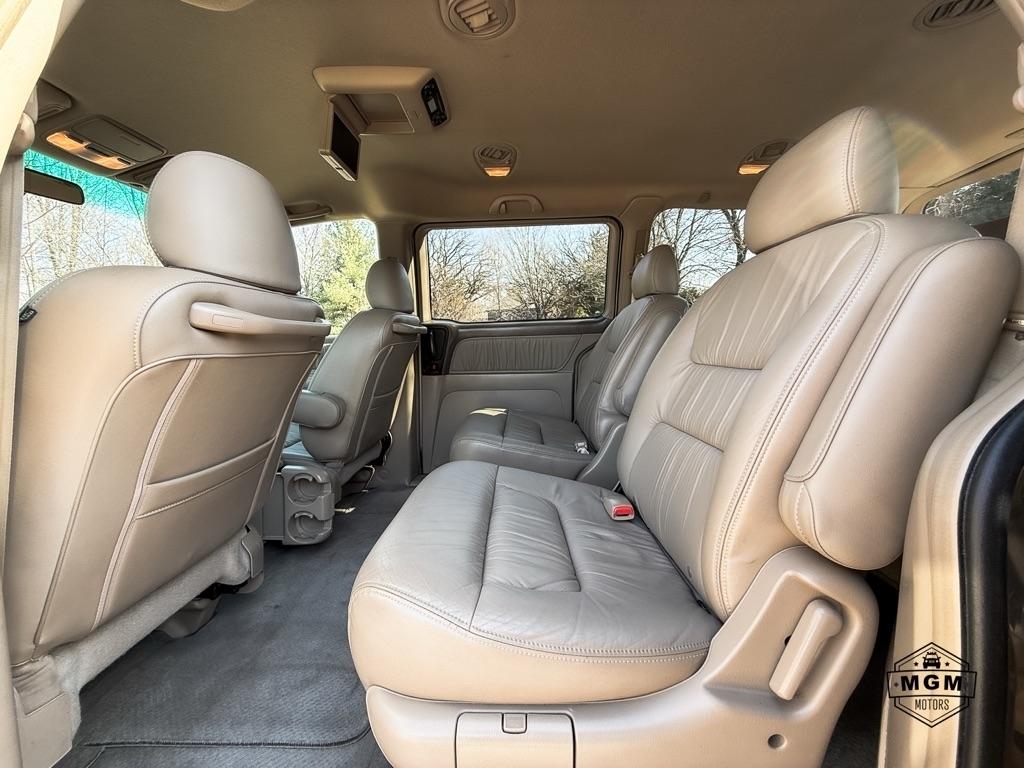 Honda Odyssey EX w/ Leather and DVD 2004