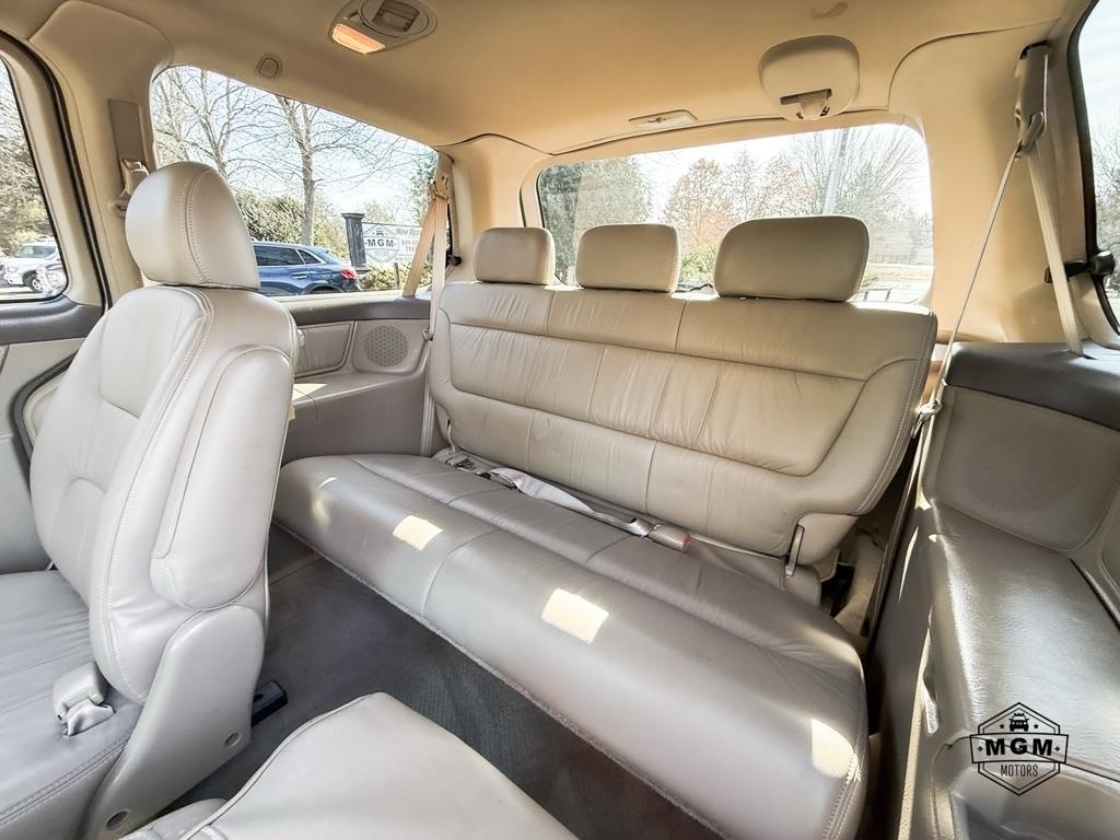 Honda Odyssey EX w/ Leather and DVD 2004