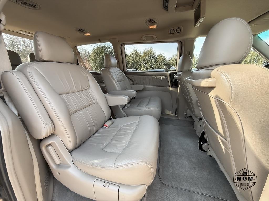 Honda Odyssey EX w/ Leather and DVD 2004